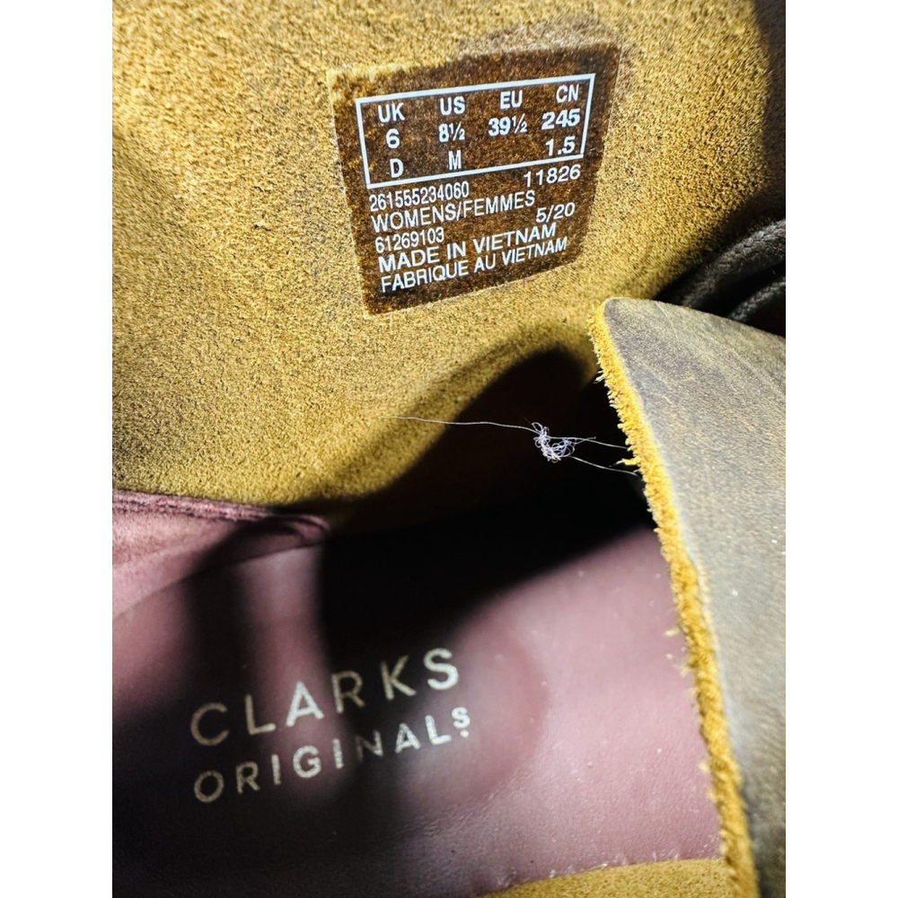 Clarks Women's Desert Boot Chukka in Beeswax Brown Size 8,5M EUC Scuffed - Picture 8 of 8